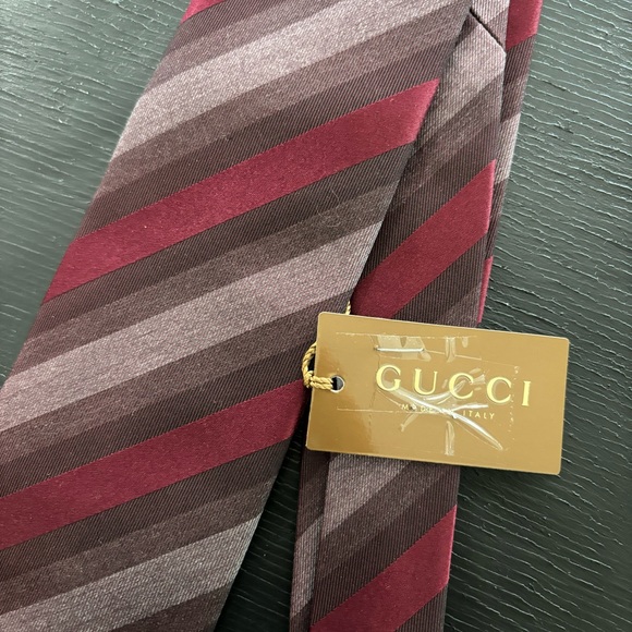 NWT GUCCI Men’s Silk Tie - Picture 9 of 9